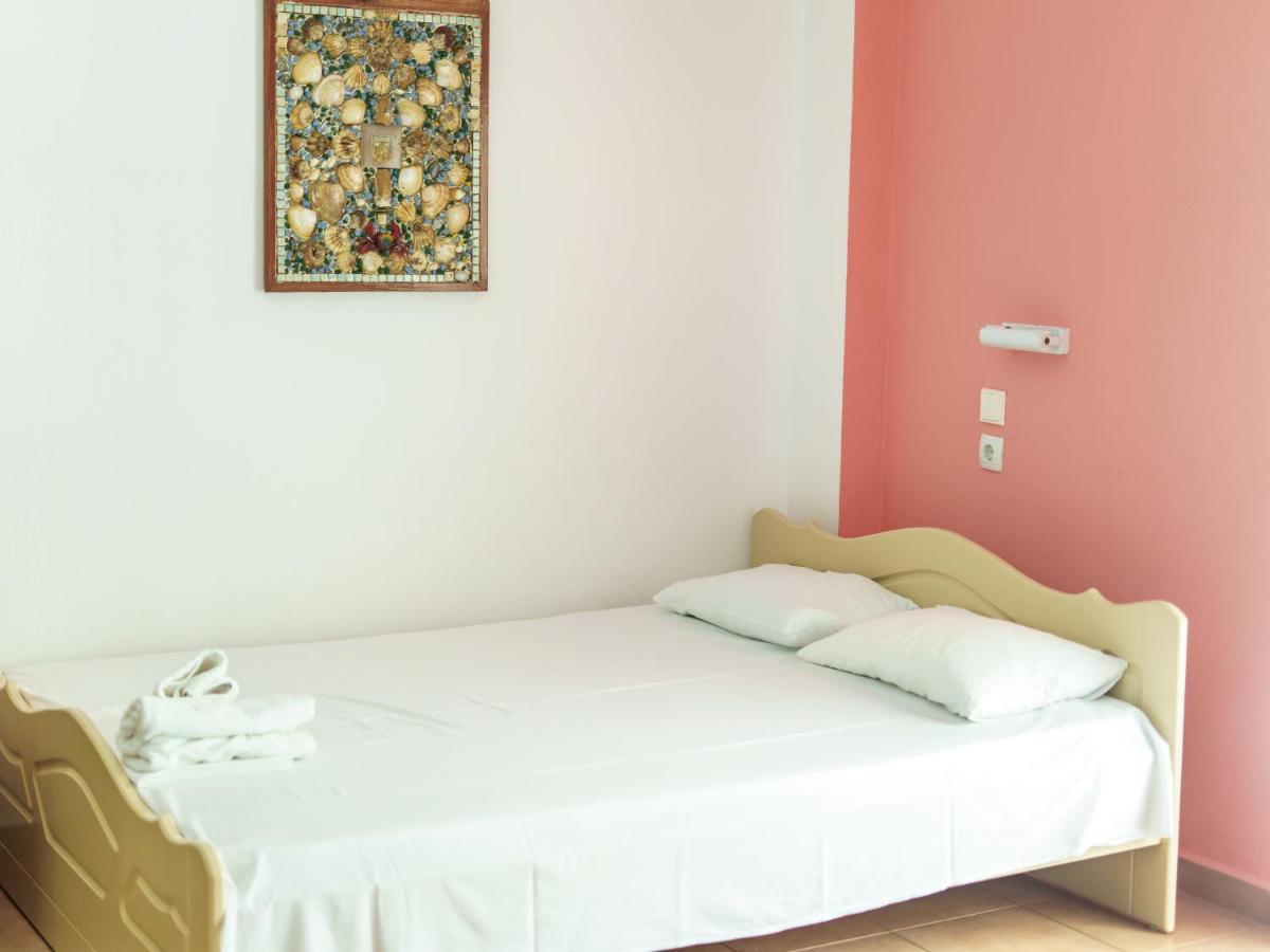 Achilleas Apartments Paralia Skotinis Exterior photo